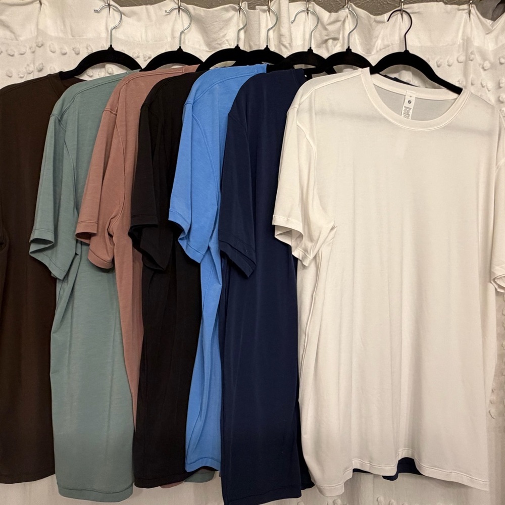 Women’s lululemon jersey training shirt bundle size 14